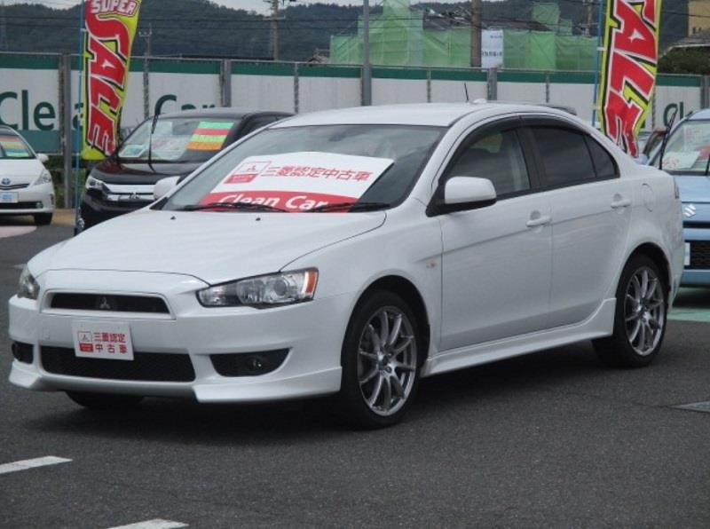 Used Car 稀少 08 モデル ミツビシ ギャラン フォルティス 2 0 スポーツ 5mt 仕様 三菱認定中古車 アクア Asx Gsrのブログ Fantastic Sports Machine みんカラ