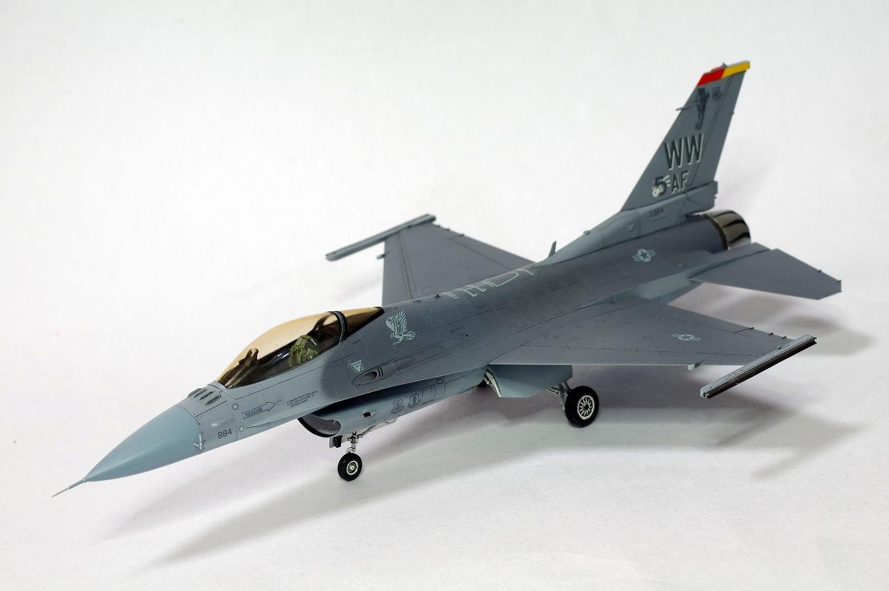 タミヤ 1 72 F 16cj Block50 制作記 成田のオッサンのブログ 成田のオッサンのプロフィール みんカラ