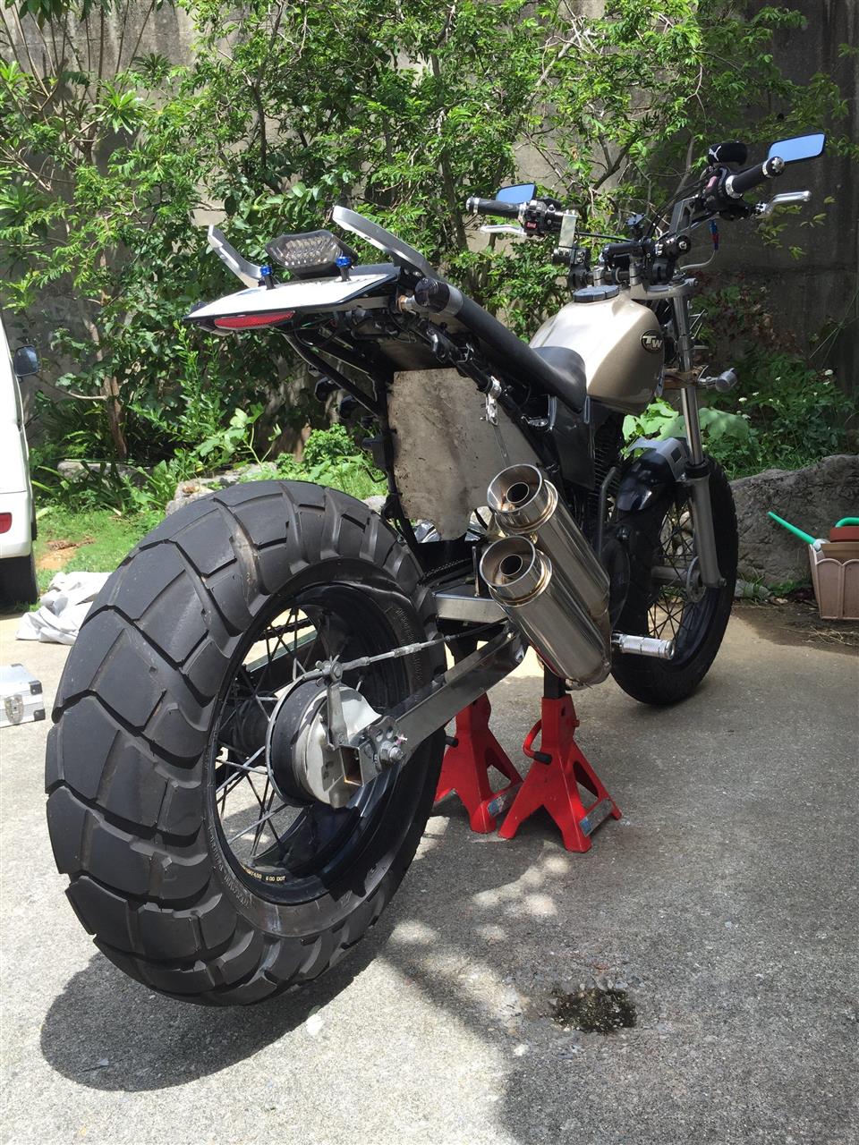 念願のオンロードタイヤ装着 しかし やはり Kubokenのブログ Kubokenの車とかバイクとかの記録 残そうかなと みんカラ