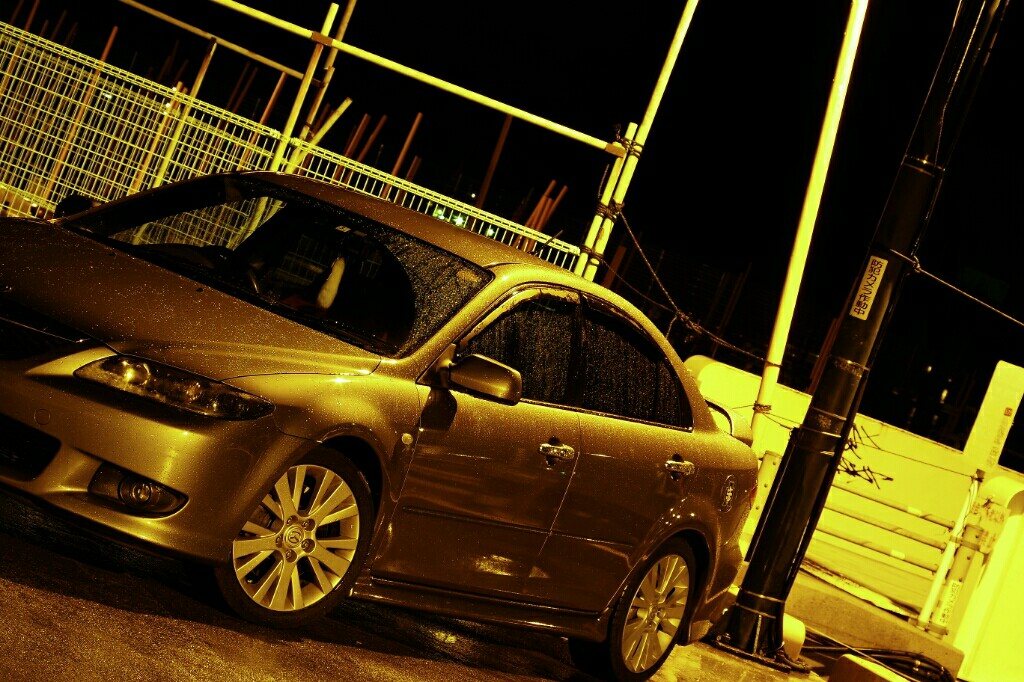 雨の日の夜は車撮影やら一眼レフ練習のお遊び Stay 幻のeーcba Epのブログ 花は咲いて散って枯れ逝く みんカラ