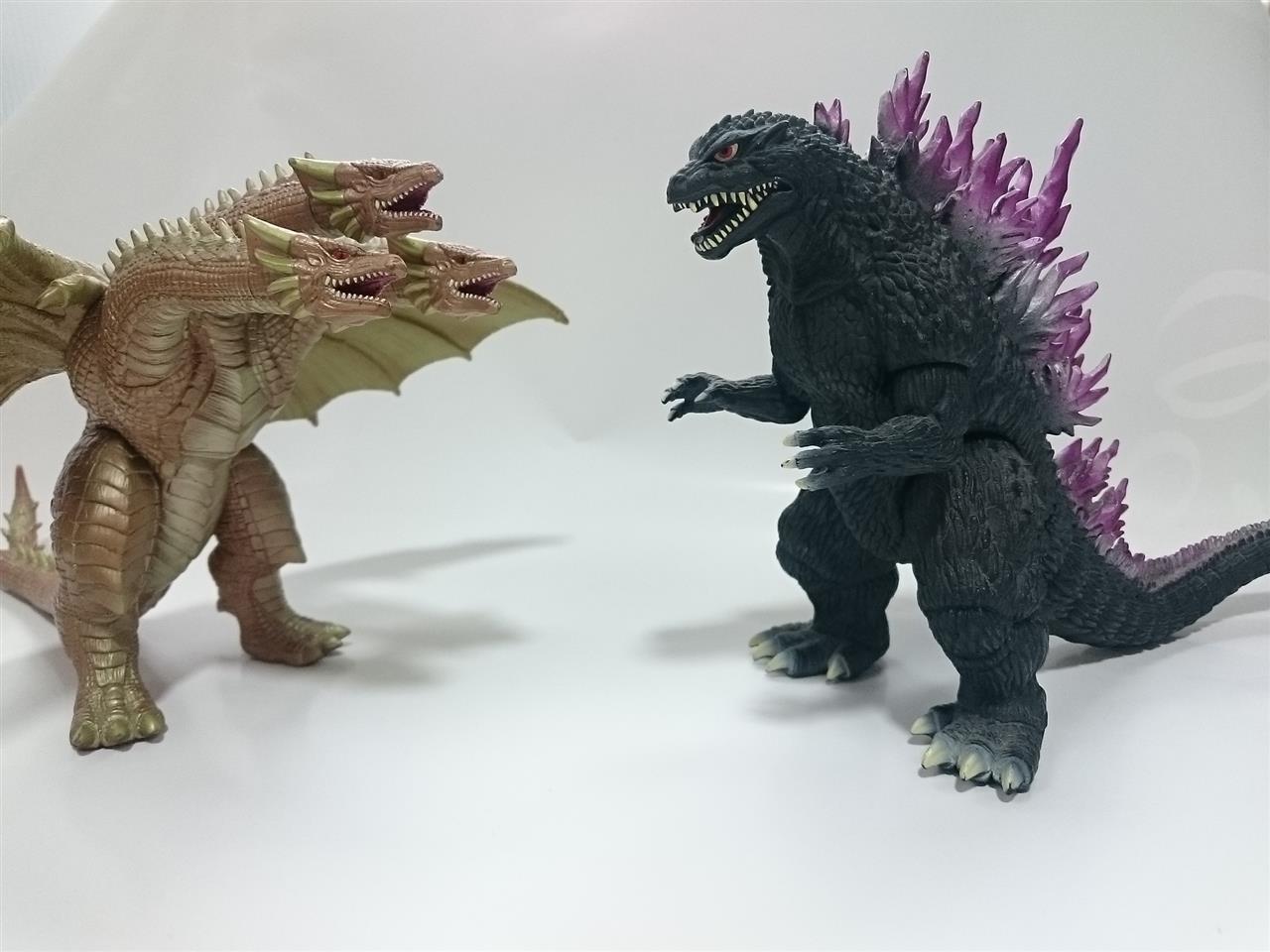 スーパークリスタルゴジラ 2000 自宅保管
