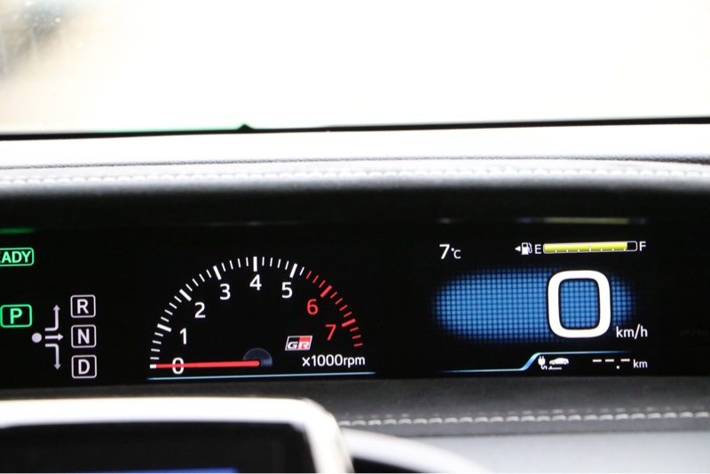 トヨタ(純正) PHV GR SPORT純正メーターパネル のパーツレビュー