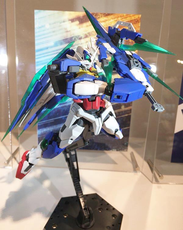 REヤクト・ドーガ（ギュネイ機）、MGクアンタフルセイバー、9月