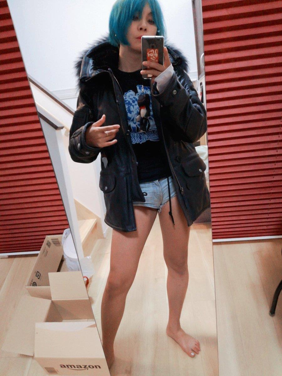 alt