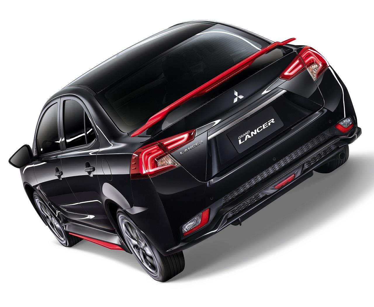 Mitsubishi Grand Lancer 1：18 迴力車 ： 台湾