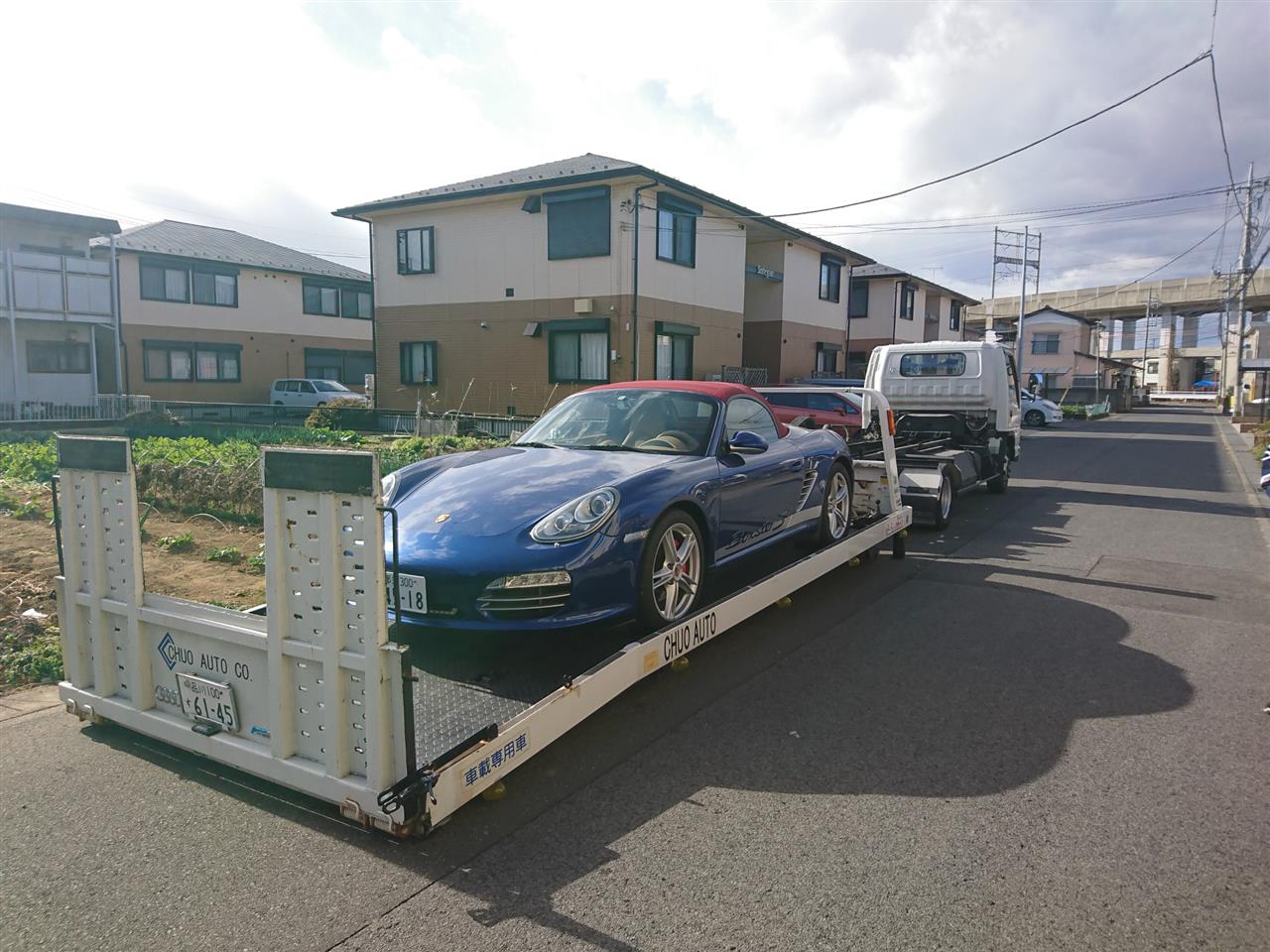 み どりのなかを はしりぬけてくまっさおなポルシェ を買っちゃった デューク青天井のブログ 晴れた日には幌を開け放ち 窓から肘を出したら さあ出発 みんカラ