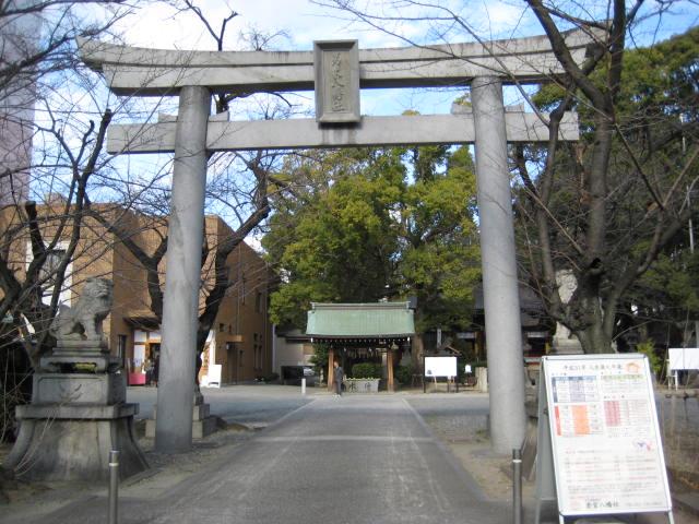 alt