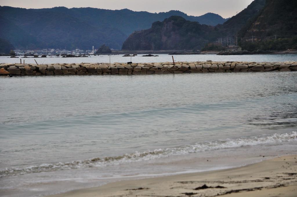冬の紀伊半島方面⑨ 玉ノ浦海水浴場 ぶつぶつ川 JR紀勢本線 (2019 .1)