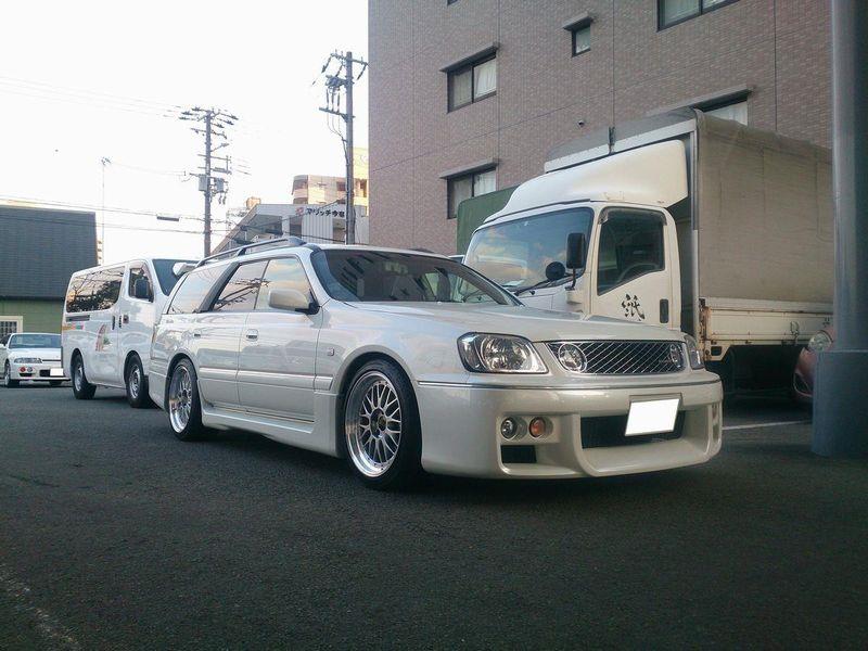 alt