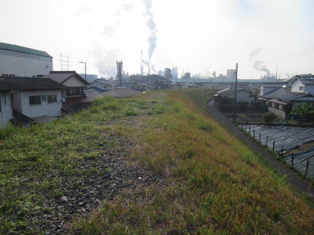alt