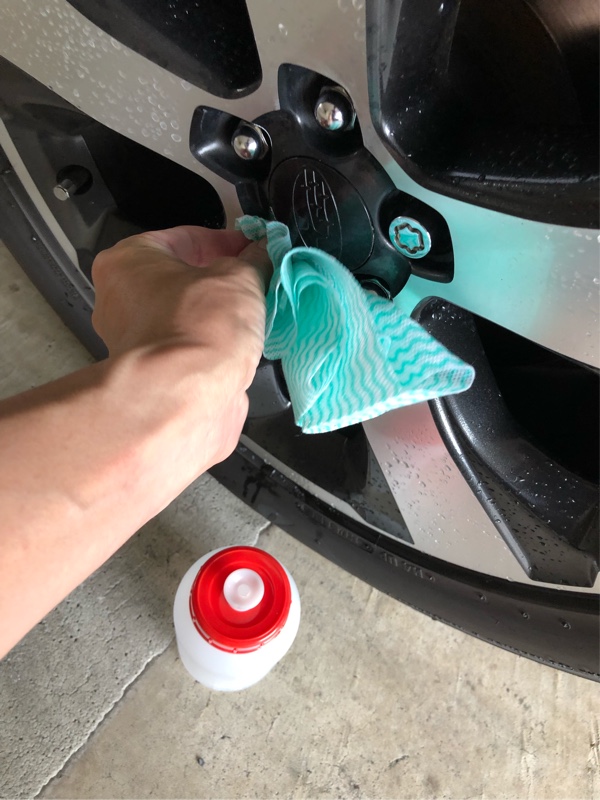 ホイールナットに導電性アルミテープを貼りました トムイグのブログ トムイグのページ みんカラ