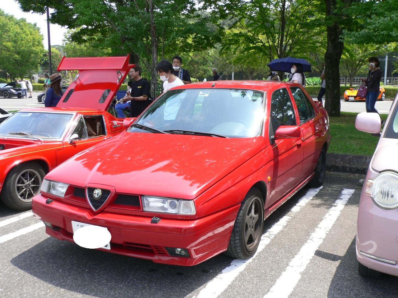 alt