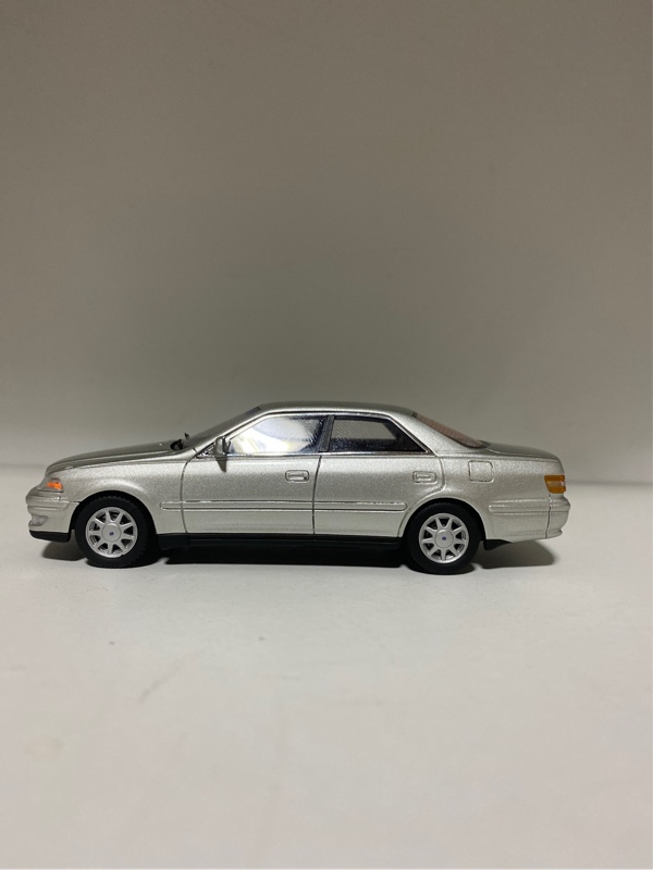 LV-N179c トヨタ マークII 3.0グランデG（ベージュ） | 製品を