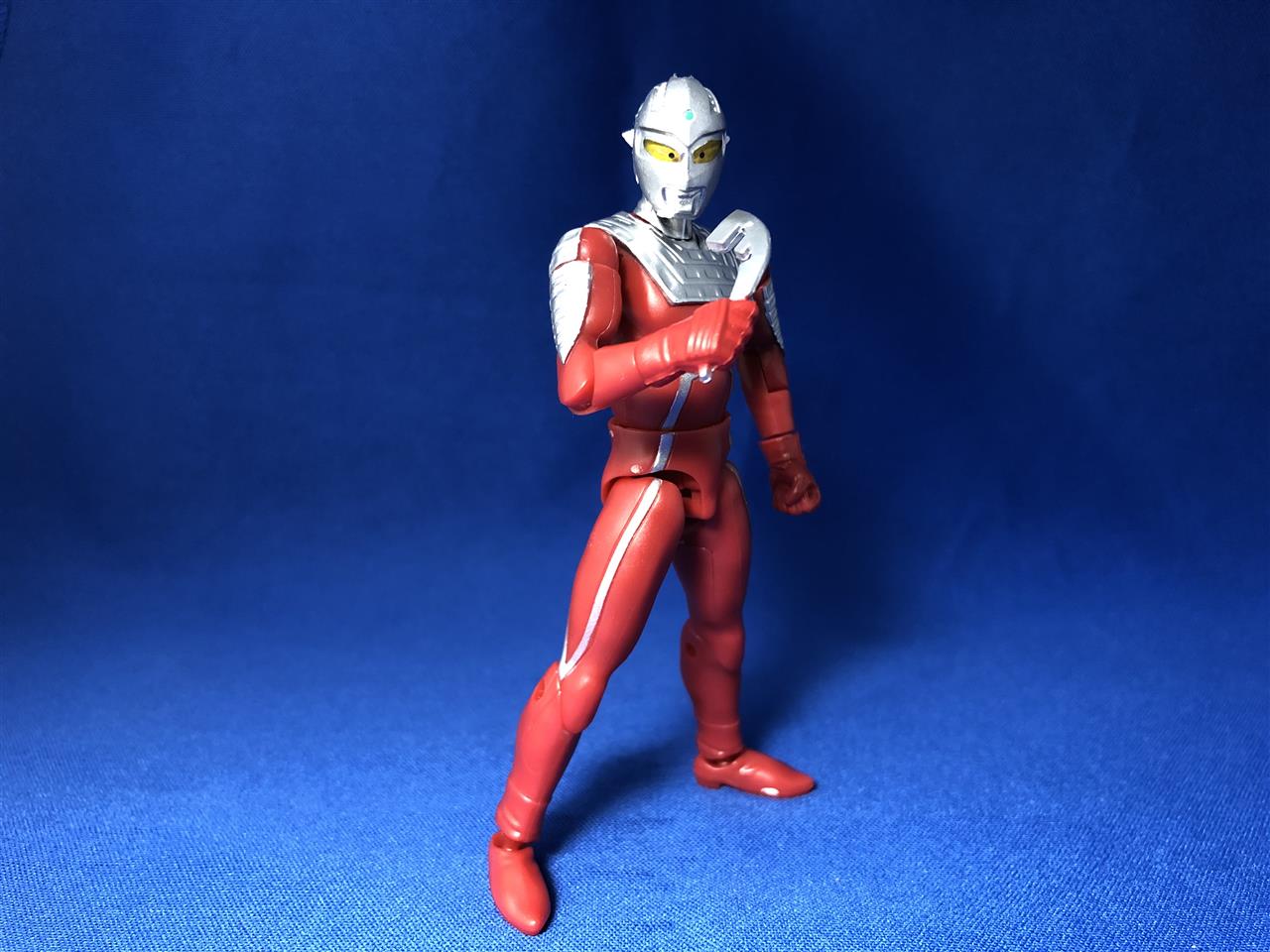 Amazon.co.jp: バンダイ(BANDAI) 超動ウルトラマン9 [3
