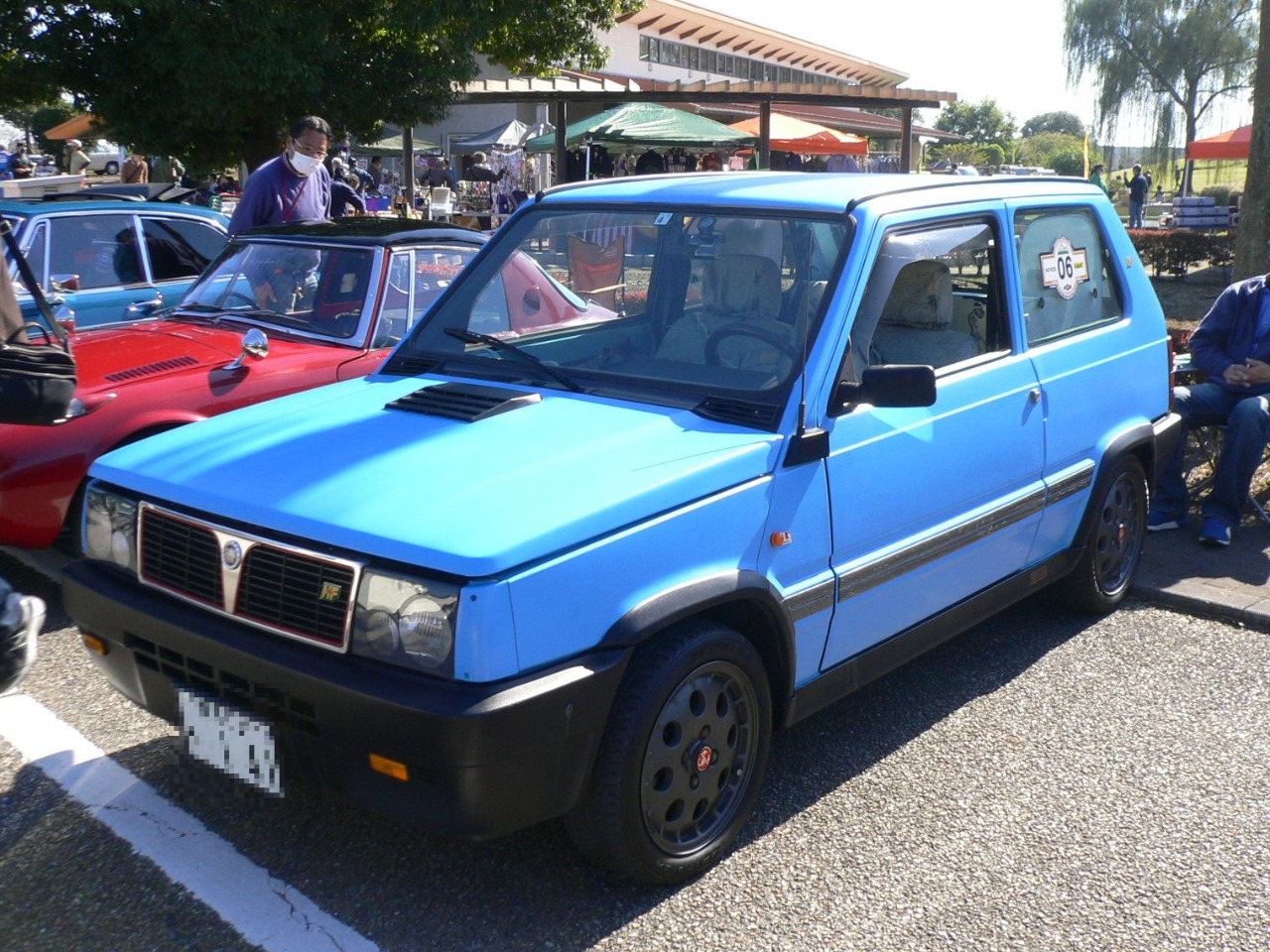 alt