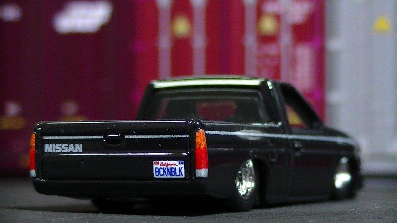HotWheels：CUSTOM '93 NISSAN HARDBODY(D21) ('22/01 BOULEVARD