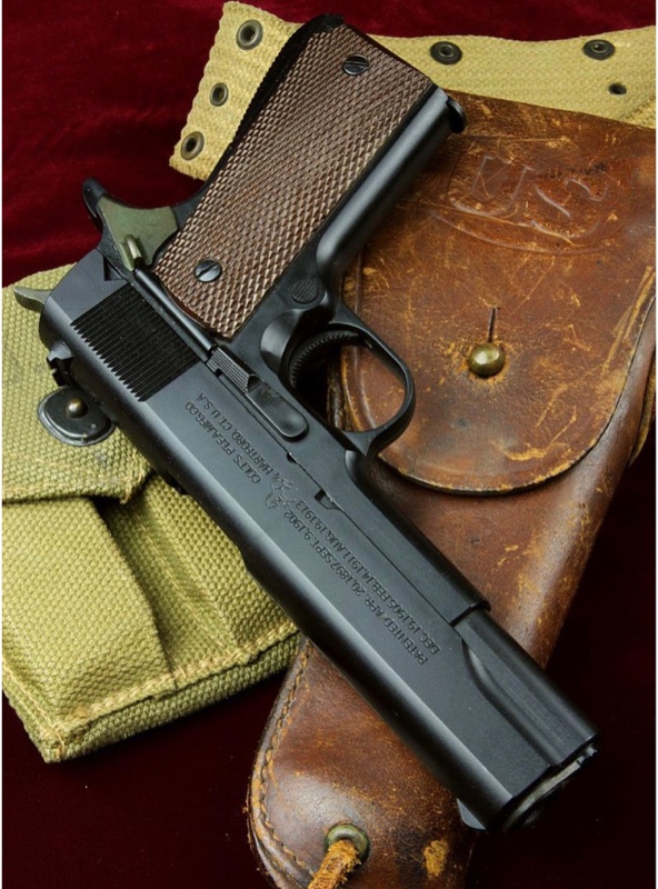 魅力の エルエスベレッタM92F ウッドグリップ組み立てキット トイガン