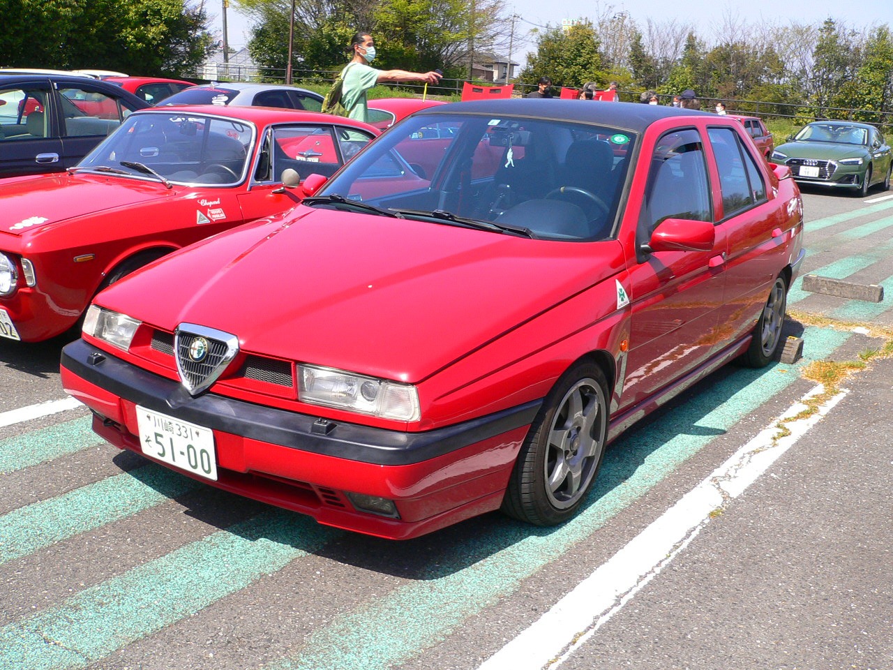 alt