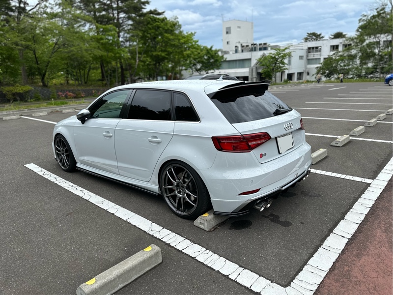 alt