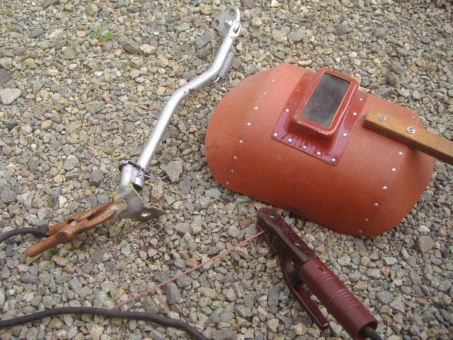 alt