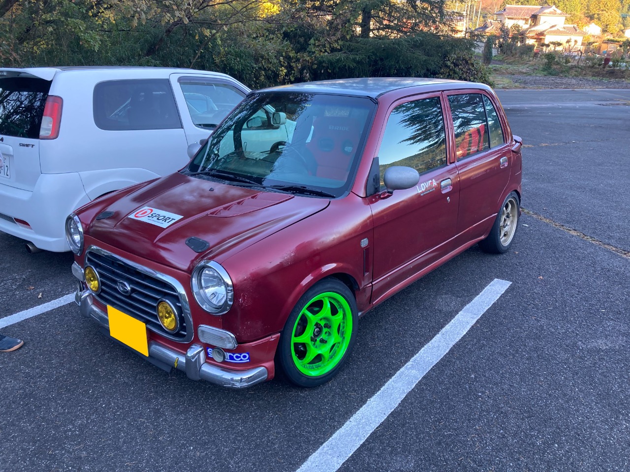 alt