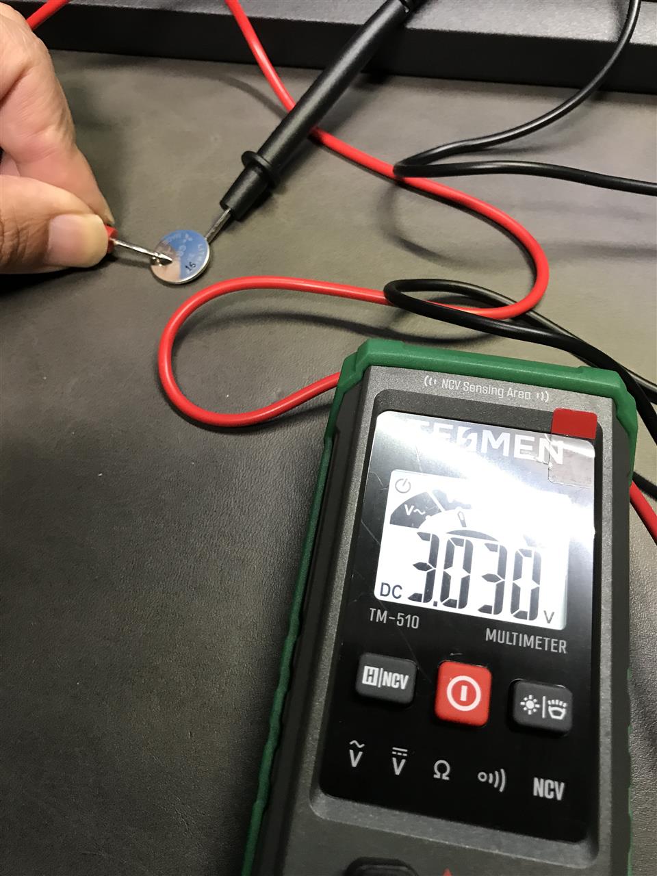 DEデミオ,ボタン電池,CR1620