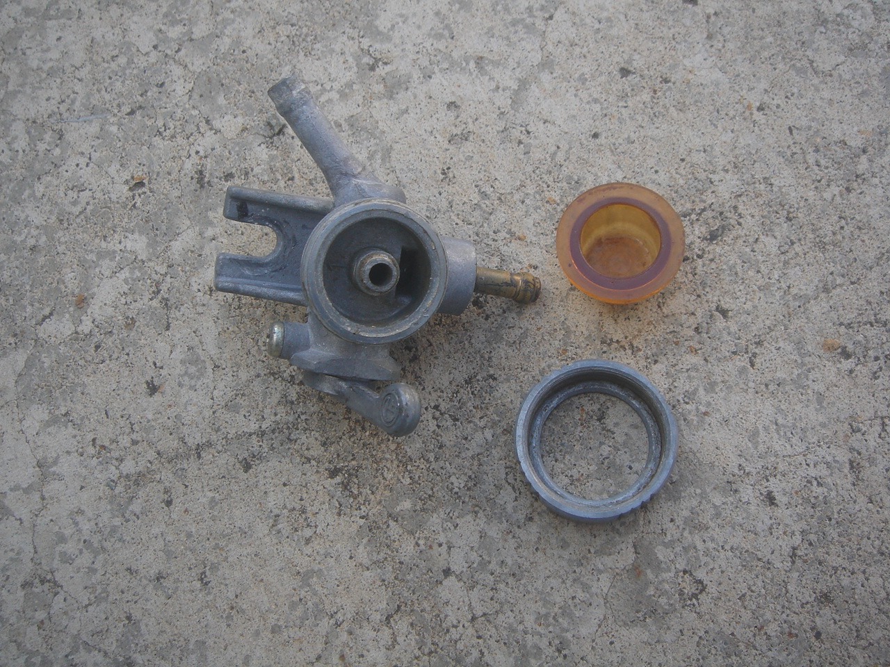 alt