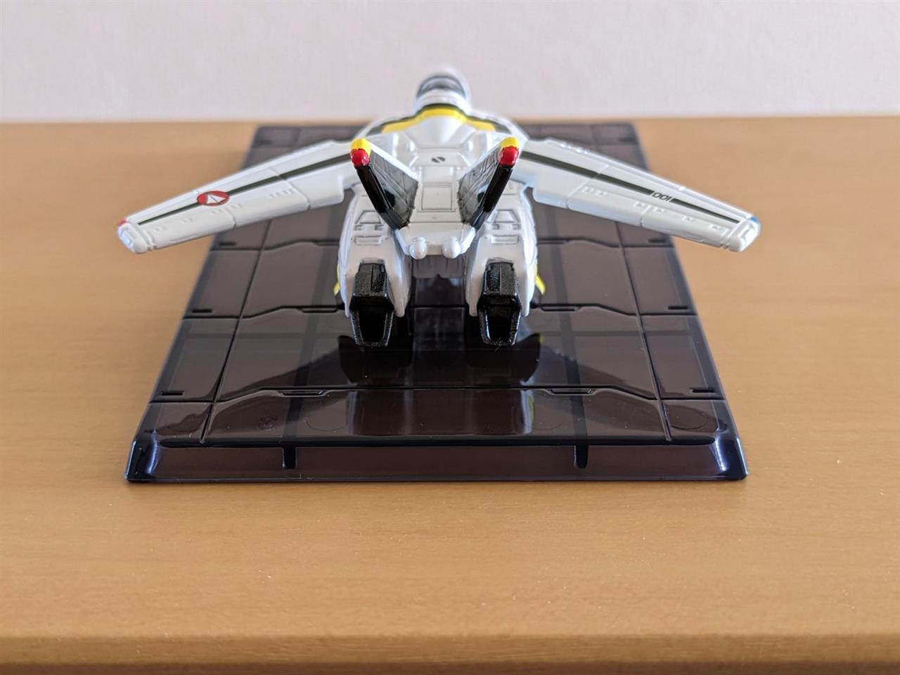 トミカ 超時空要塞マクロス VF-1Sバルキリー（ロイ・フォッカー
