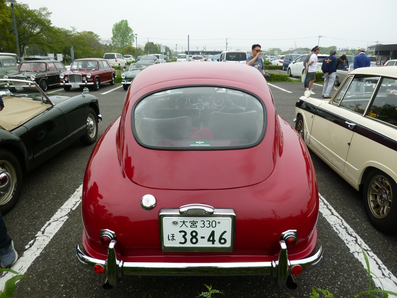 alt