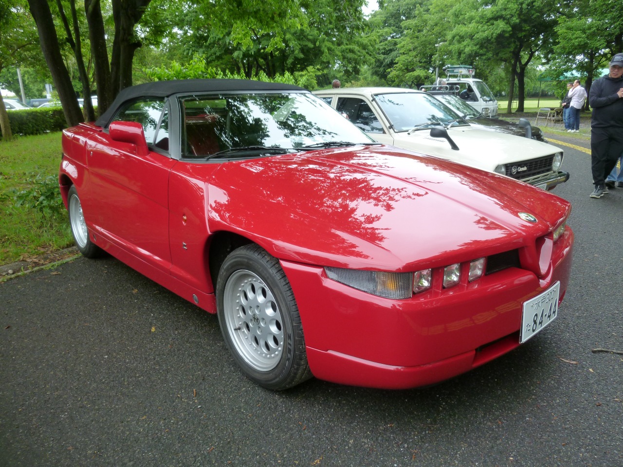 alt